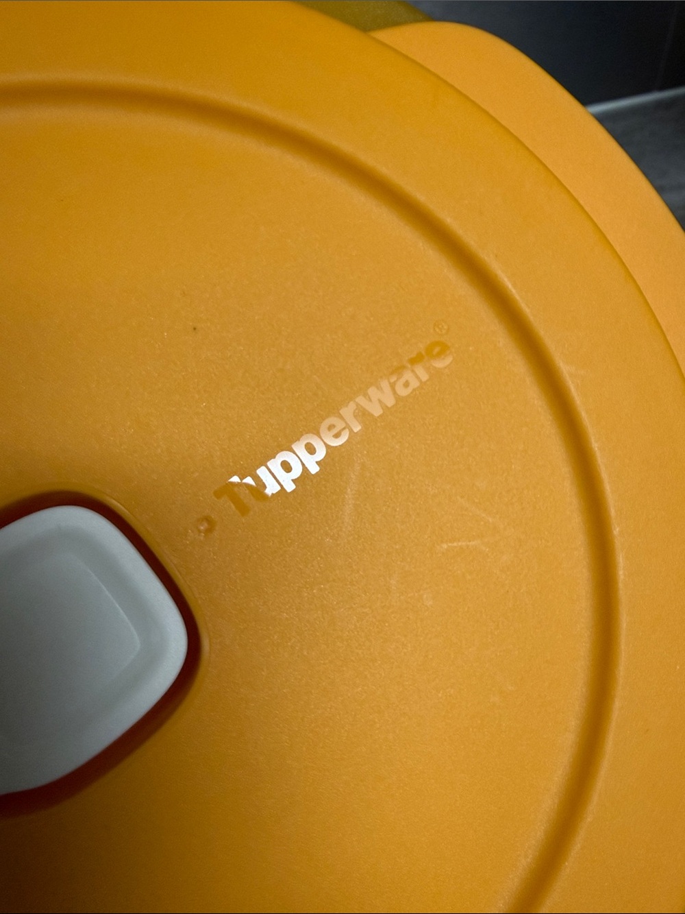 Tupperware Crystalwave Container - Picture 2 of 4